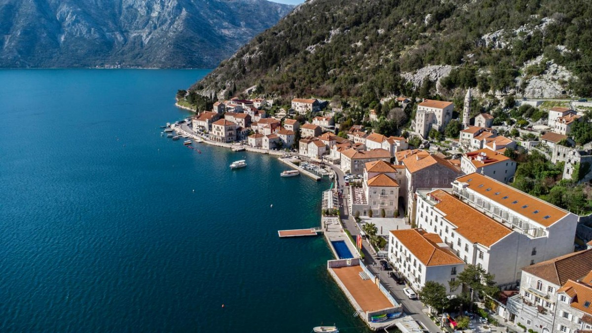 Montenegro Coast Group/Ticket Tour